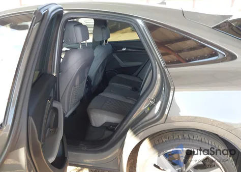 2023 Audi Sq5 Sportback Premium Plus Tfsi Quattro Tiptronic z USA, uszkodzony, nr VIN WA124AFY3P2118648